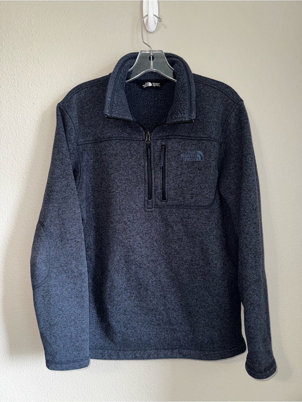 The North Face Men's Navy Half-Zip Fleece 1/4 Zip Pullover